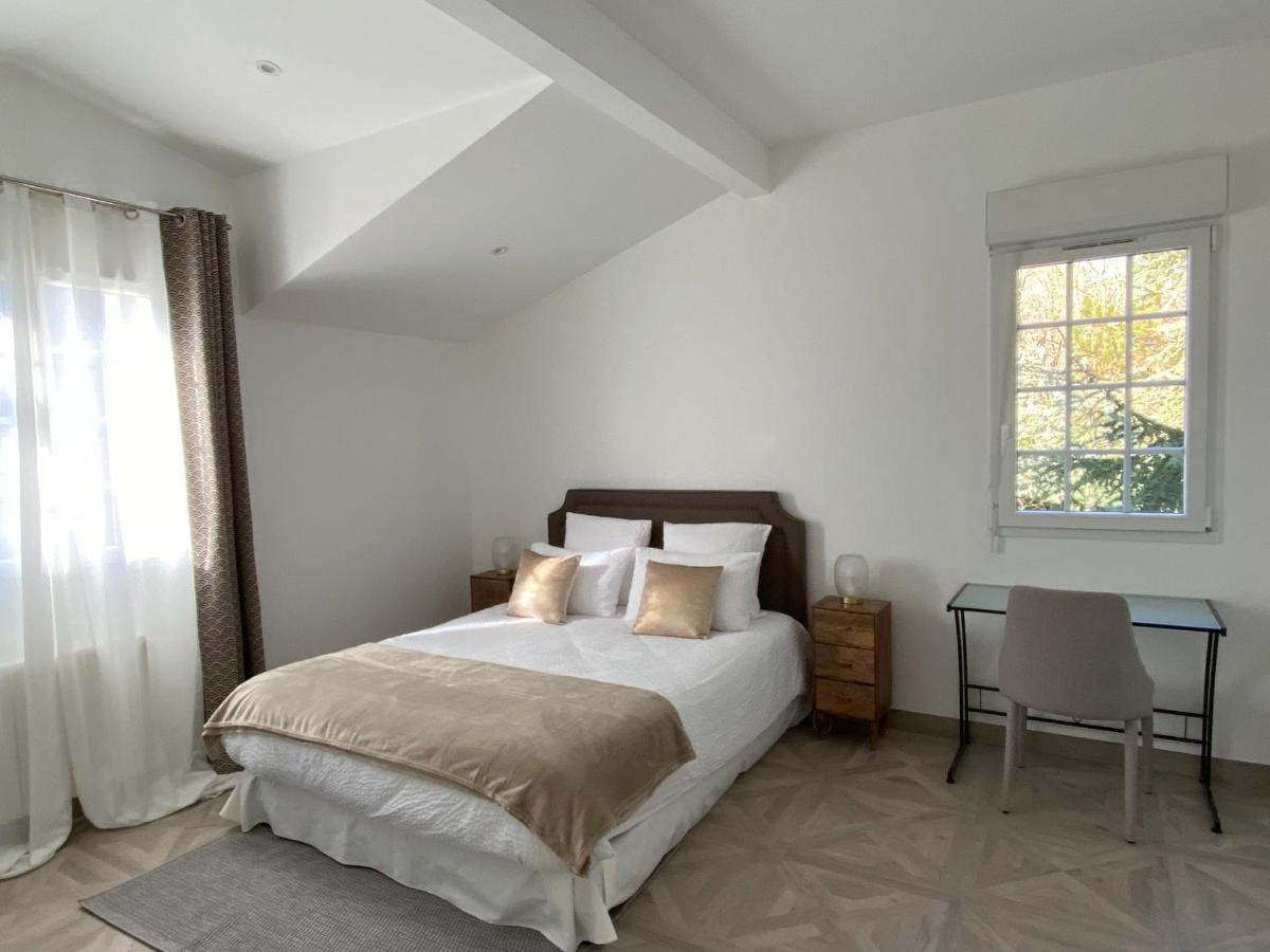 Manoir Et Appartements Avec Piscine Au Domaine De Bize Mirepoix Мірпуа Екстер'єр фото